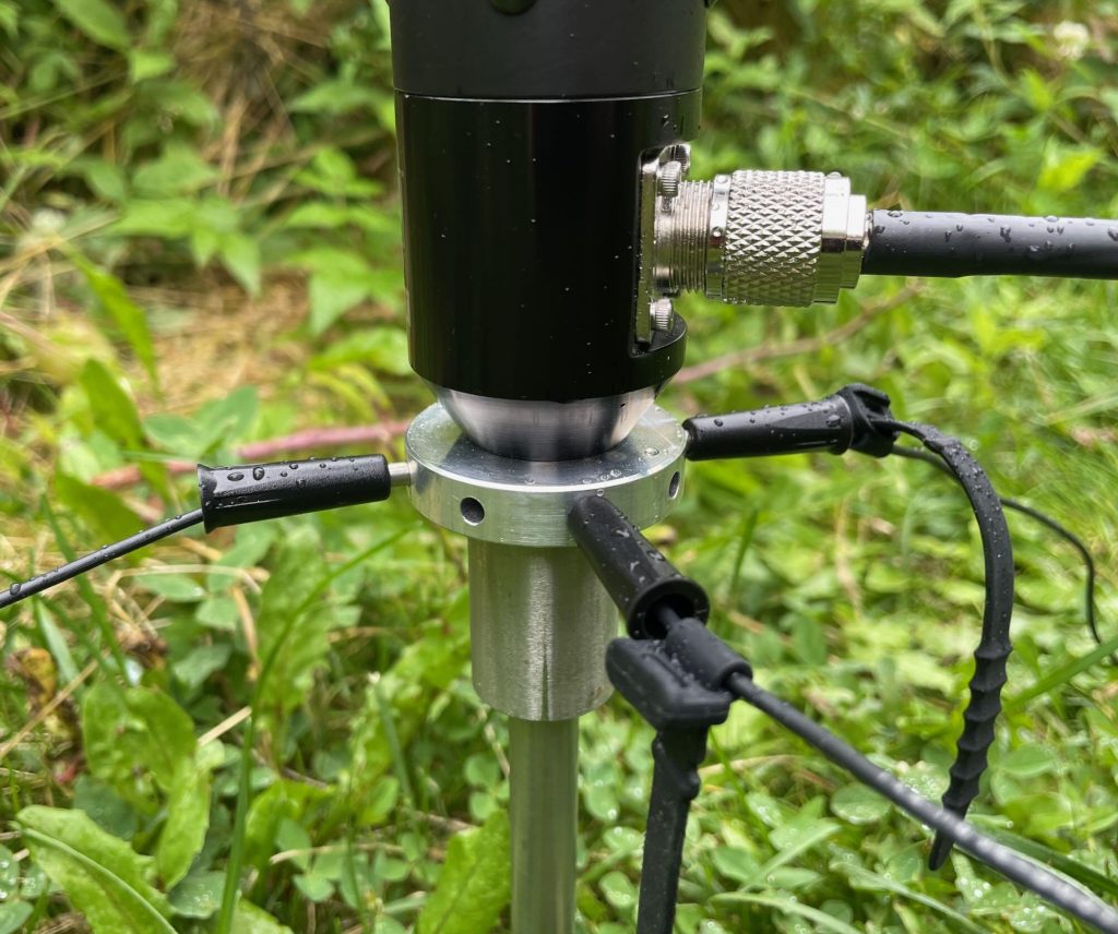 Radio wires plugged into an antenna base